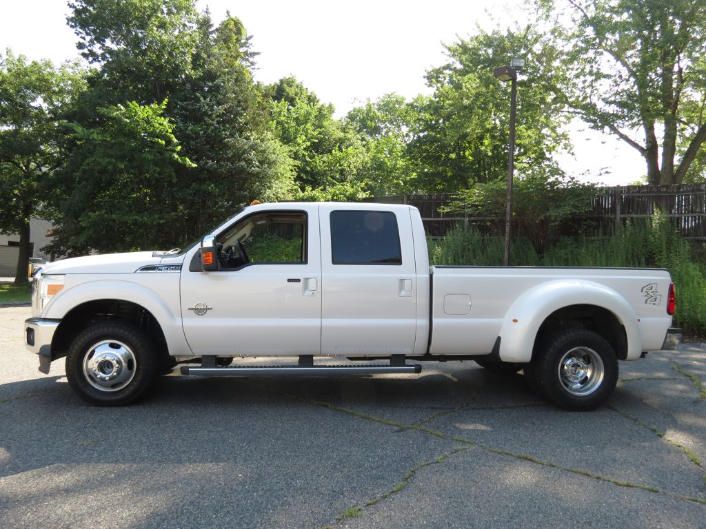 Photo 5 of this FORD F350