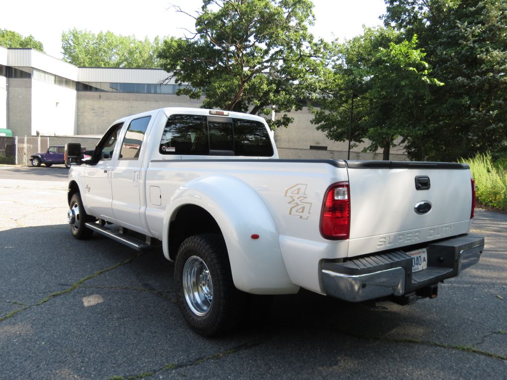 Photo 6 of this FORD F350