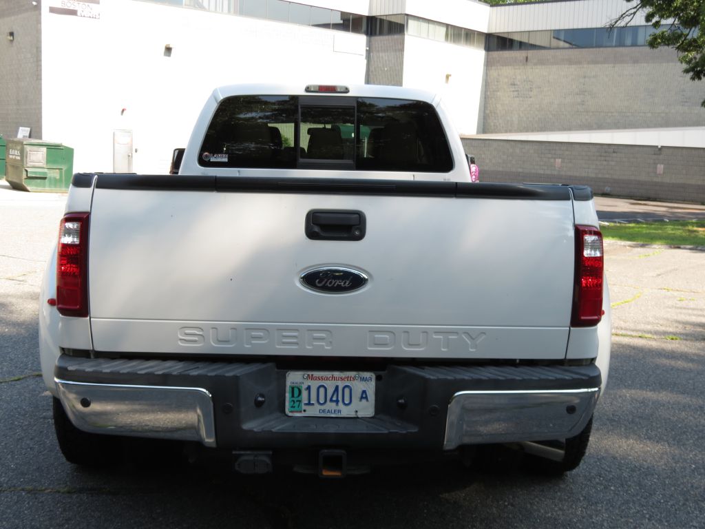 Photo 7 of this FORD F350