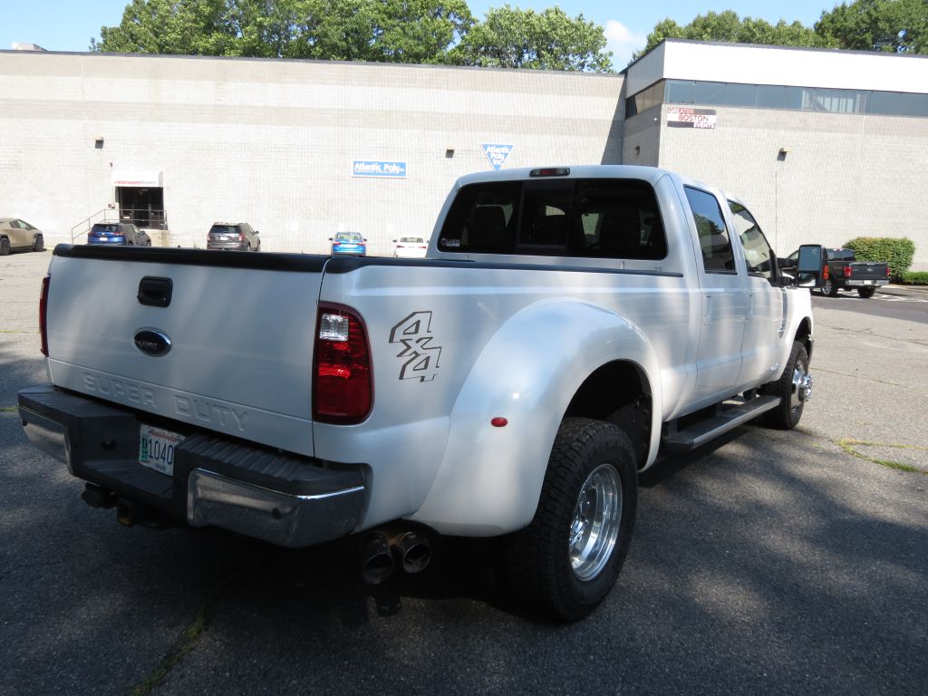 Photo 8 of this FORD F350