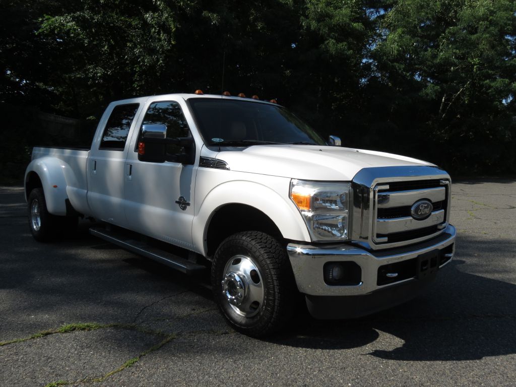 Photo 10 of this FORD F350