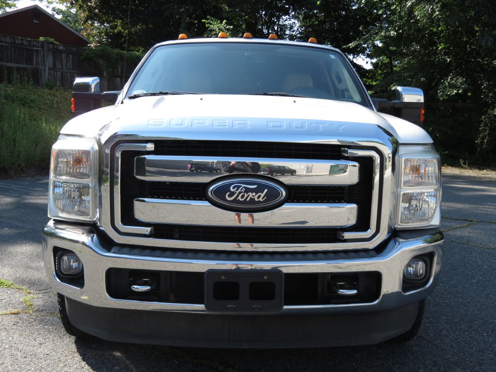 Photo 11 of this FORD F350