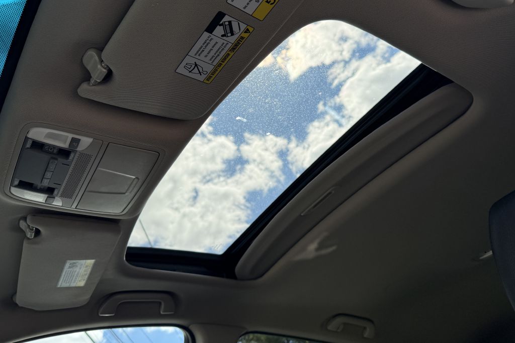 Photo 32 of this ACURA RDX