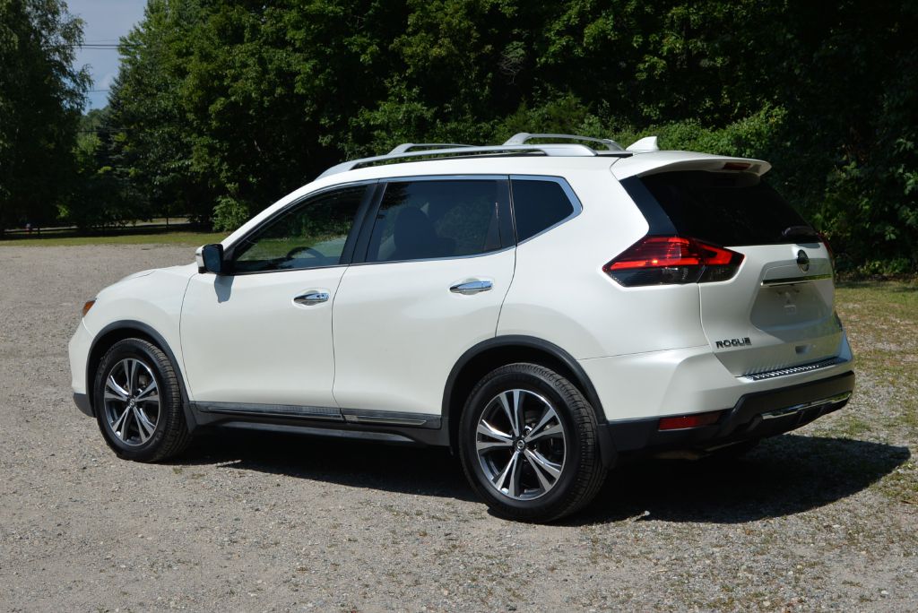 Photo 4 of this NISSAN ROGUE
