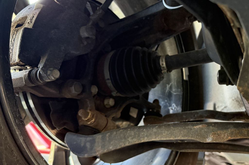 Photo 31 of this NISSAN ROGUE