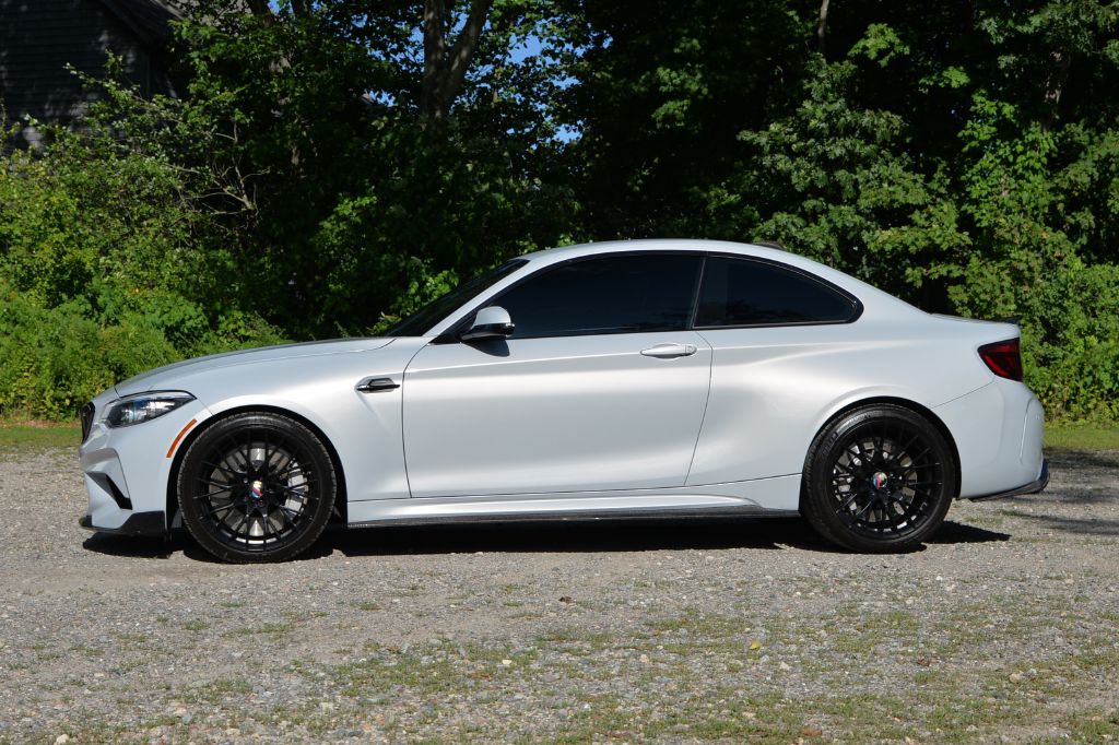 Photo 5 of this BMW M2