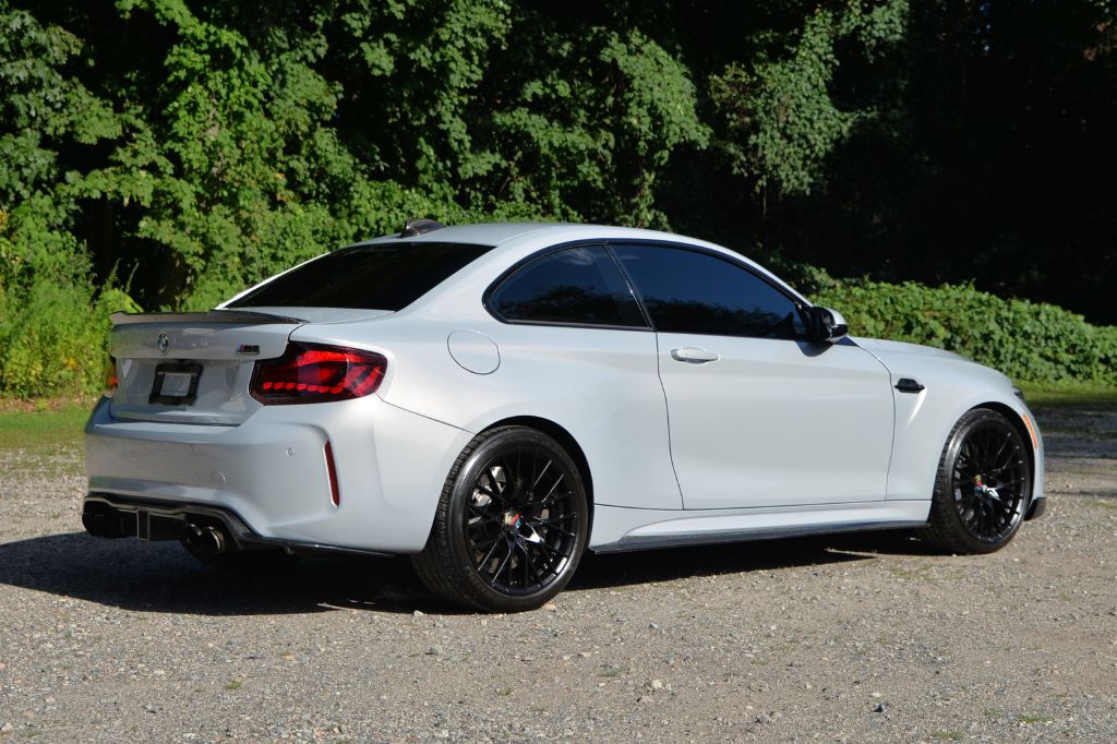 Photo 10 of this BMW M2