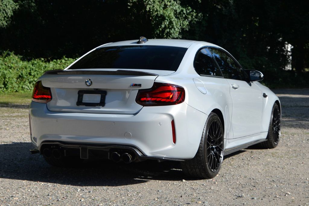 Photo 9 of this BMW M2