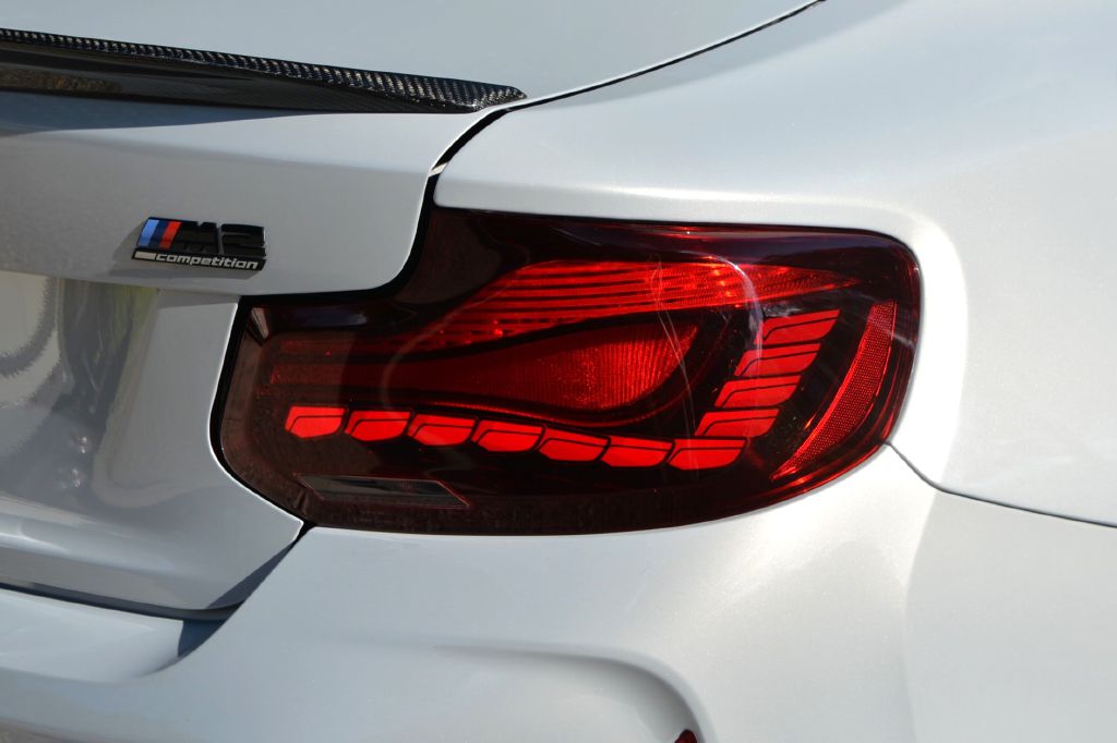 Photo 16 of this BMW M2