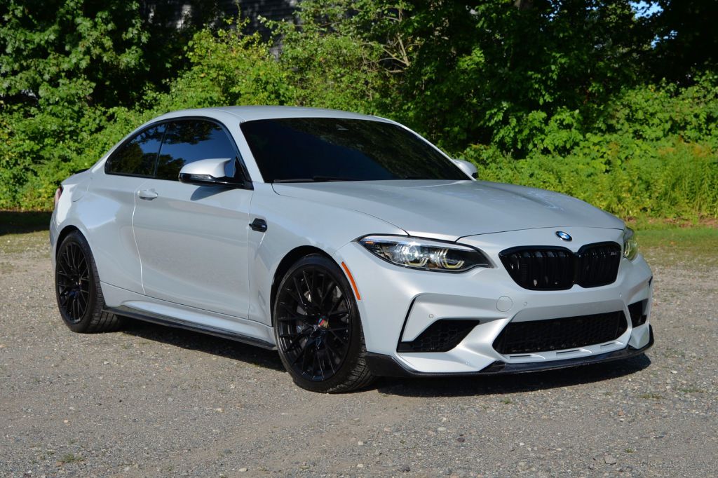 Photo 12 of this BMW M2