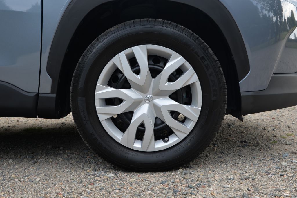 Photo 21 of this TOYOTA COROLLA CROSS