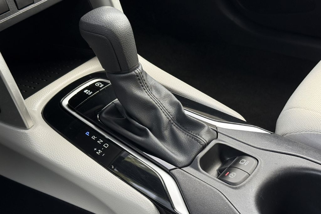 Photo 16 of this TOYOTA COROLLA CROSS