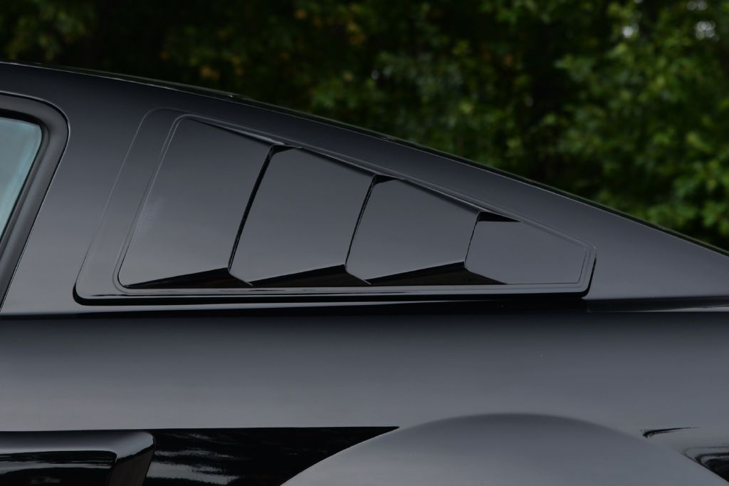 Photo 23 of this FORD MUSTANG