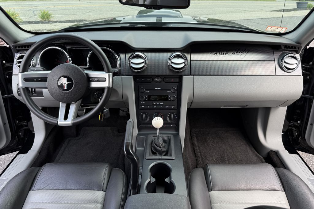 Photo 37 of this FORD MUSTANG