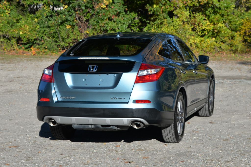 Photo 7 of this HONDA CROSSTOUR