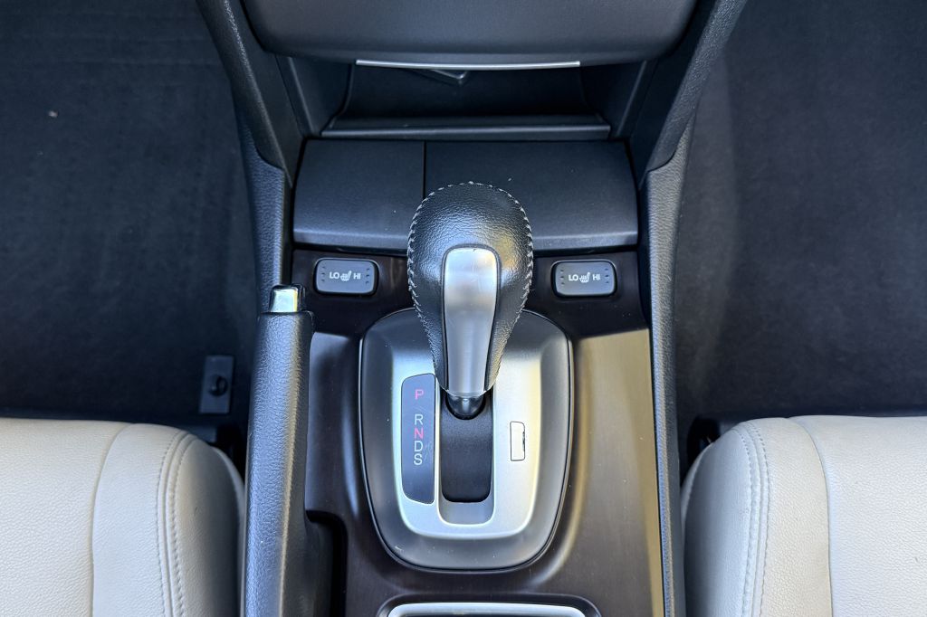 Photo 21 of this HONDA CROSSTOUR