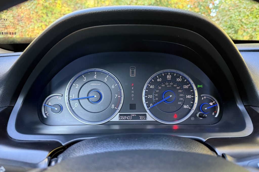 Photo 17 of this HONDA CROSSTOUR