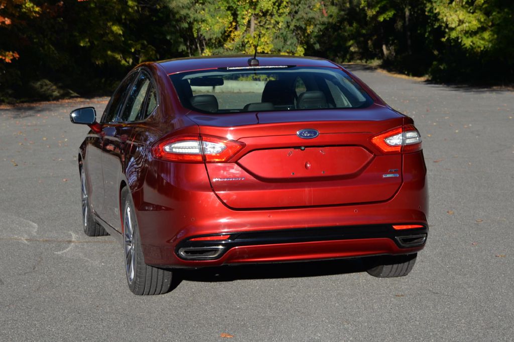 Photo 8 of this FORD FUSION