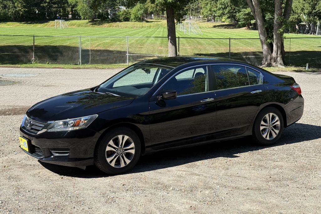 Photo 3 of this HONDA ACCORD