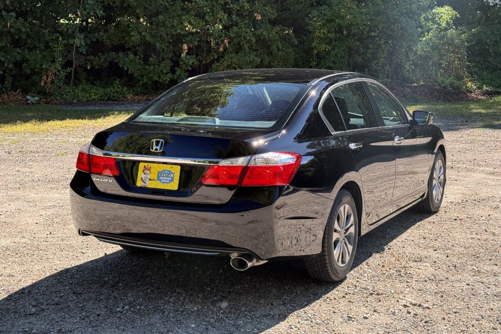 Photo 7 of this HONDA ACCORD