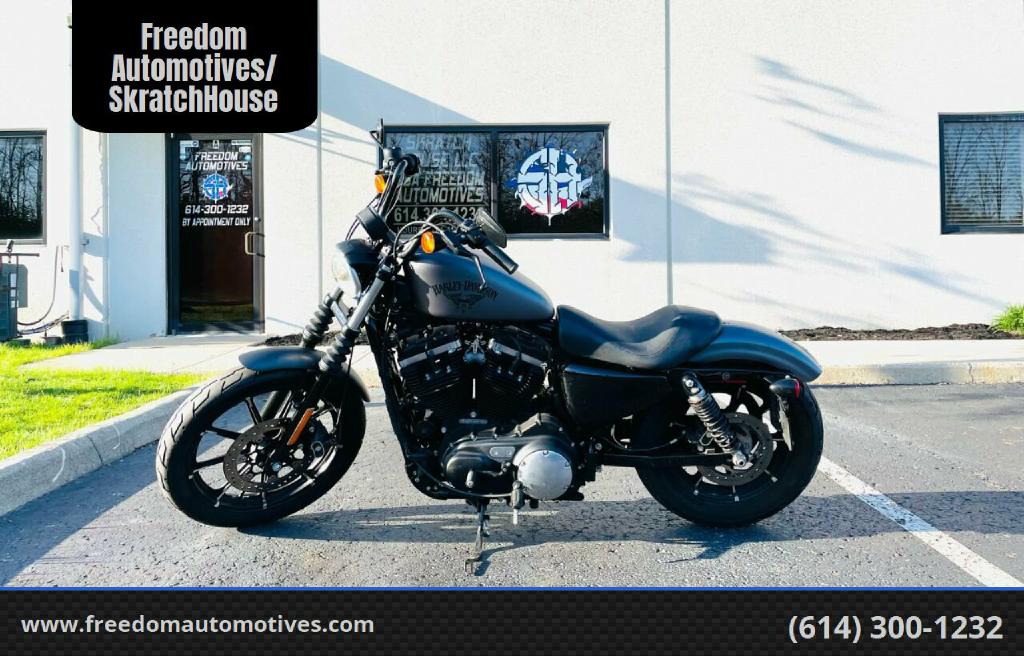 2017 HARLEY-DAVIDSON IRON 883