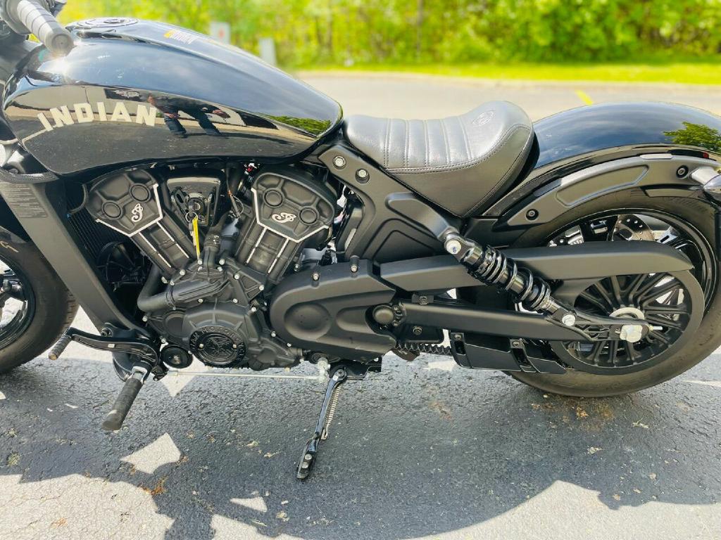 Photo 17 of this HARLEY-DAVIDSON IRON 883