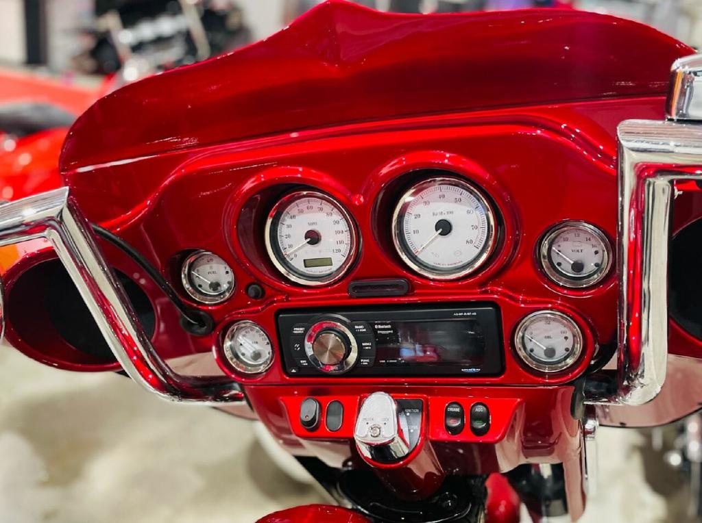 Photo 21 of this HARLEY-DAVIDSON STREET GLIDE