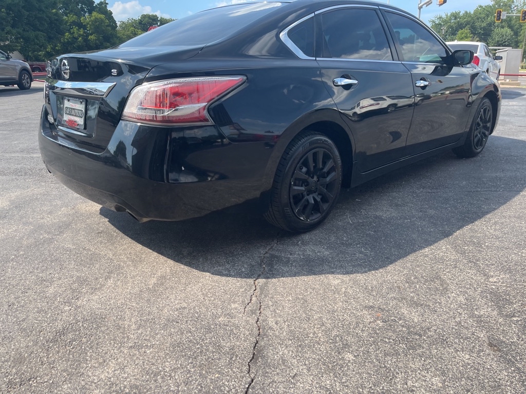 Photo 5 of this NISSAN ALTIMA