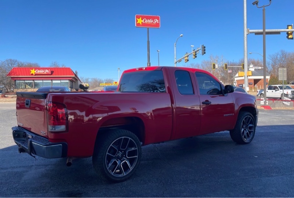 Photo 5 of this GMC SIERRA