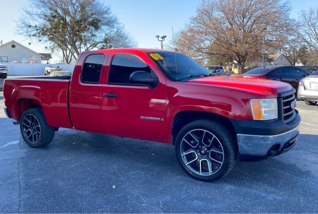 Photo 7 of this GMC SIERRA