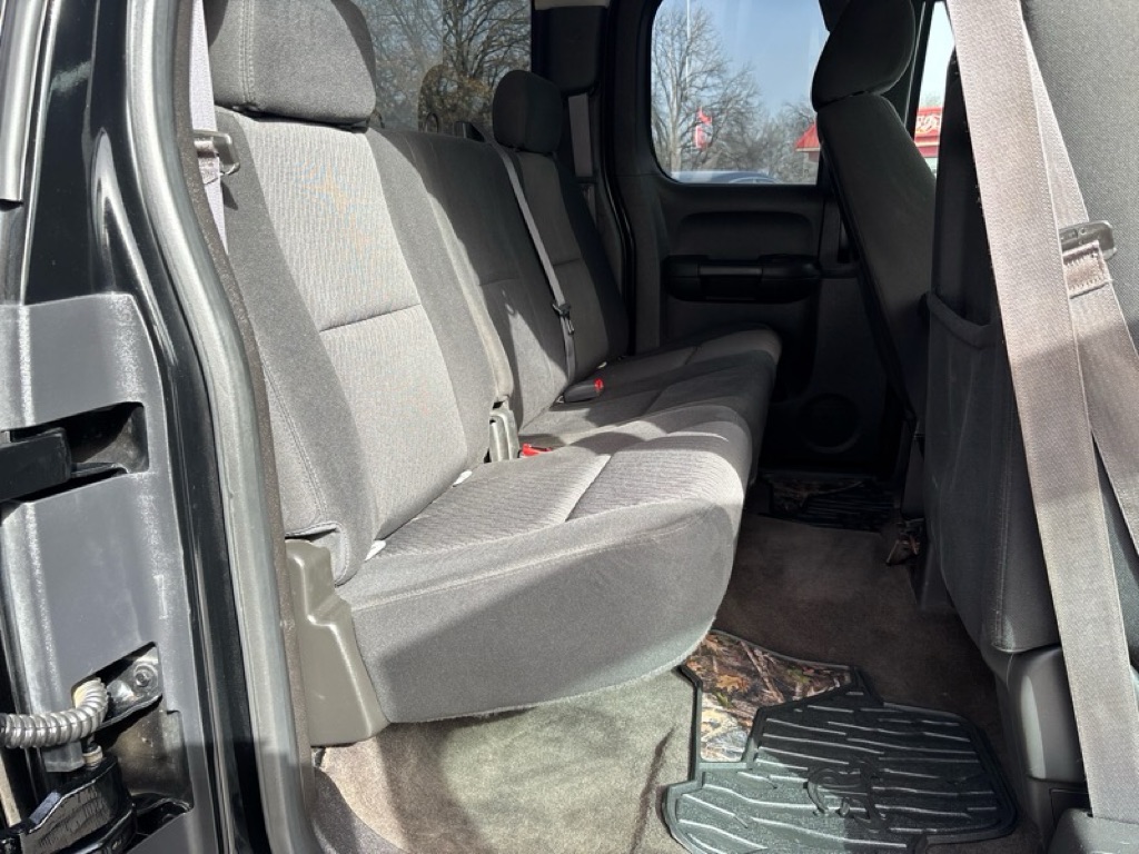 Photo 18 of this CHEVROLET SILVERADO 1500