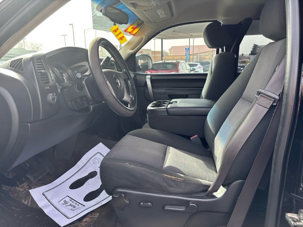 Photo 9 of this CHEVROLET SILVERADO 1500