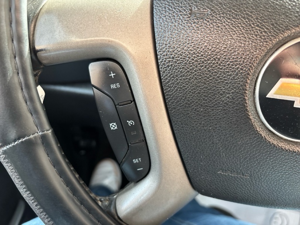 Photo 13 of this CHEVROLET SILVERADO 1500