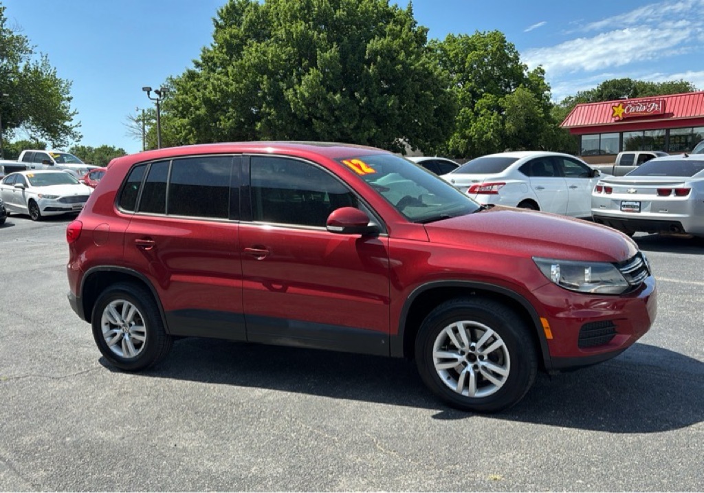 Photo 7 of this VOLKSWAGEN TIGUAN
