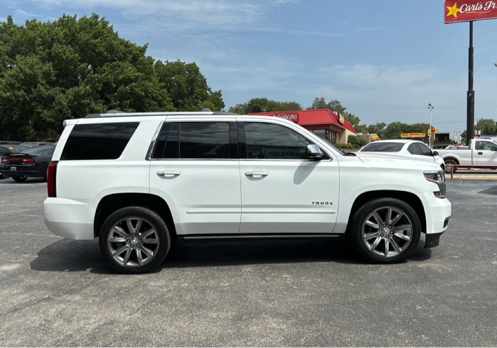 Photo 6 of this CHEVROLET TAHOE