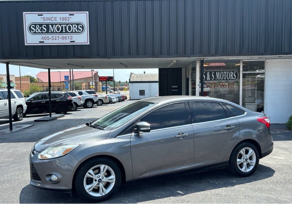 2012 FORD FOCUS