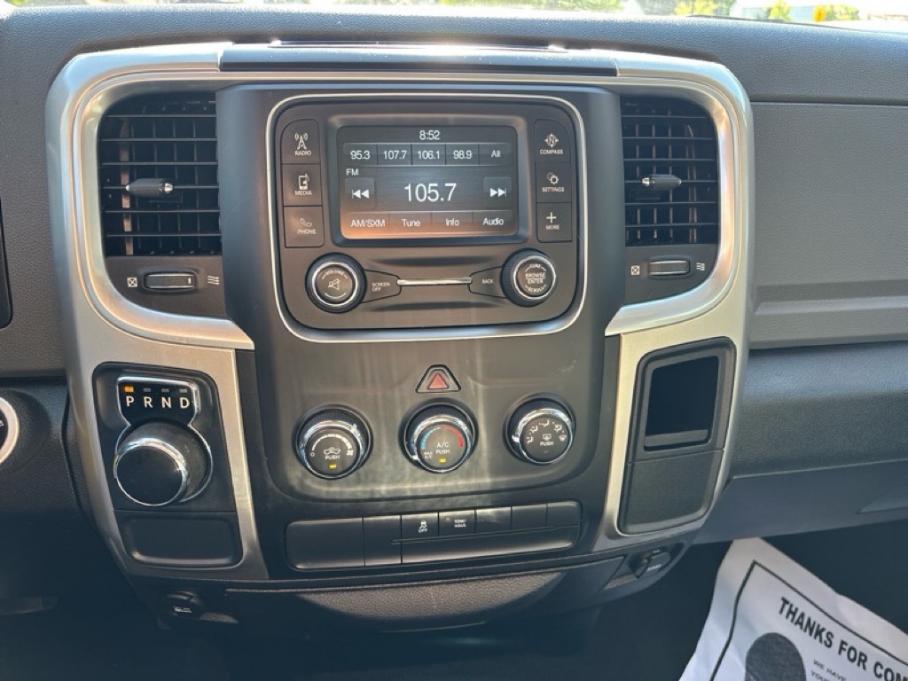 Photo 12 of this RAM 1500 CLASSIC