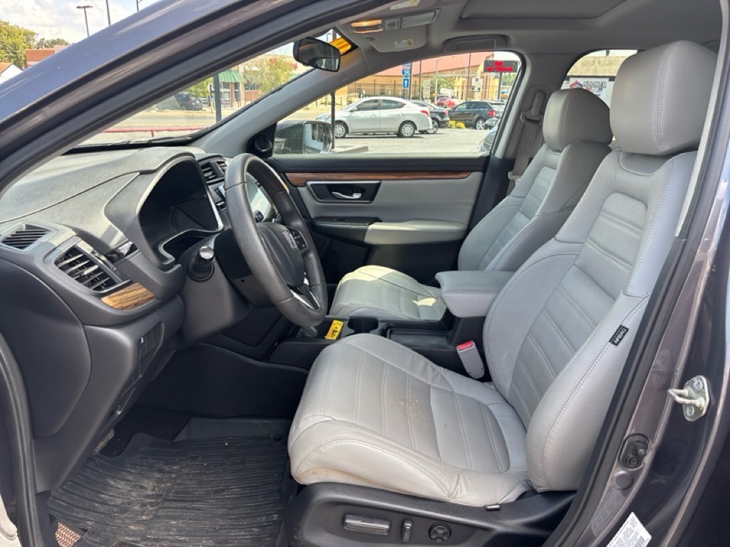 Photo 9 of this HONDA CR-V
