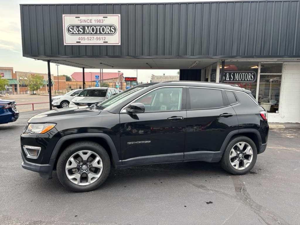 Photo 5 of this JEEP COMPASS