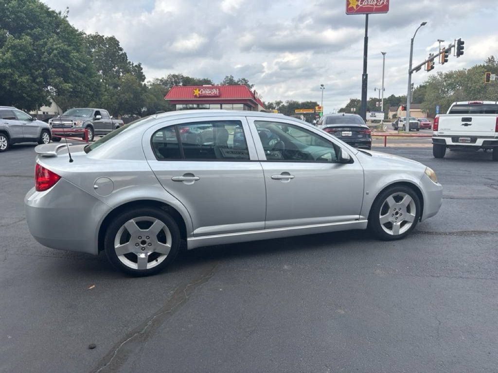 Photo 5 of this CHEVROLET COBALT