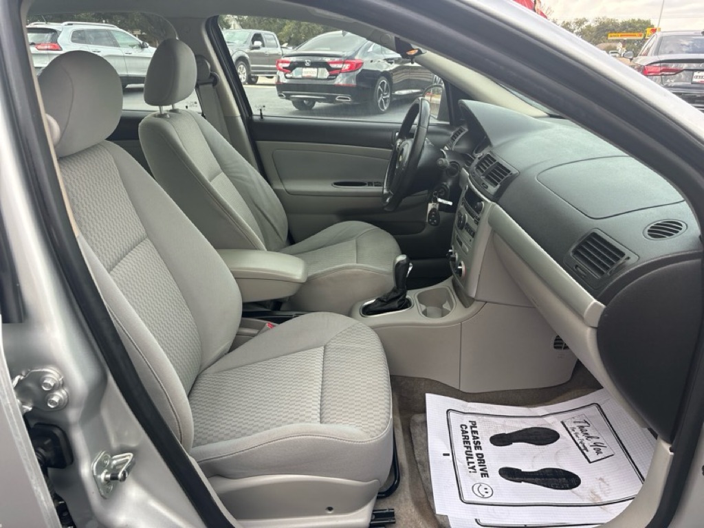 Photo 21 of this CHEVROLET COBALT