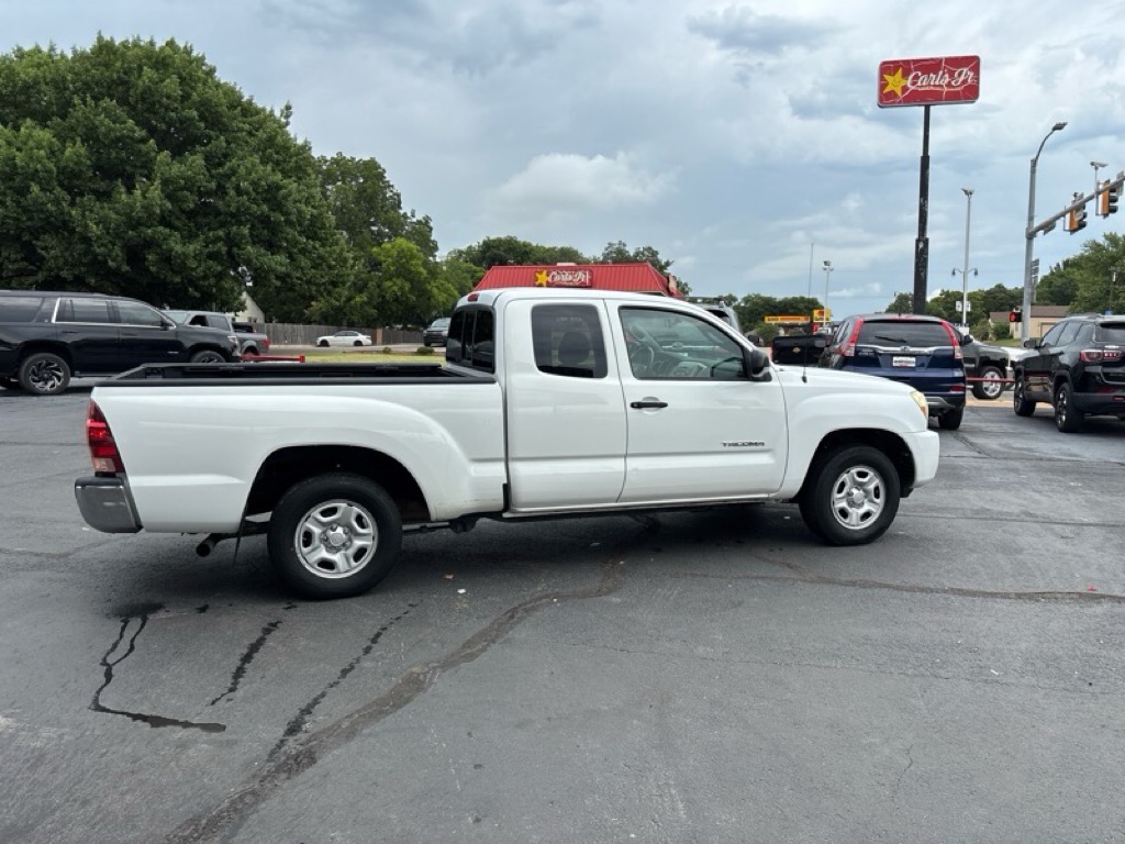 Photo 5 of this TOYOTA TACOMA
