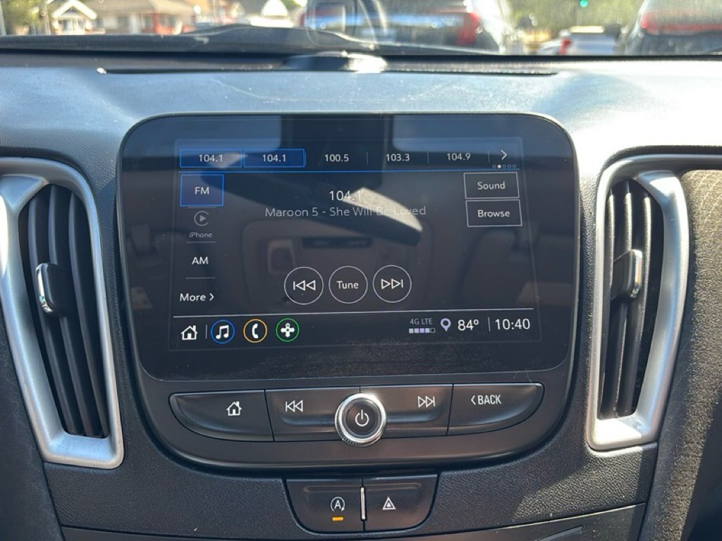 Photo 13 of this CHEVROLET MALIBU