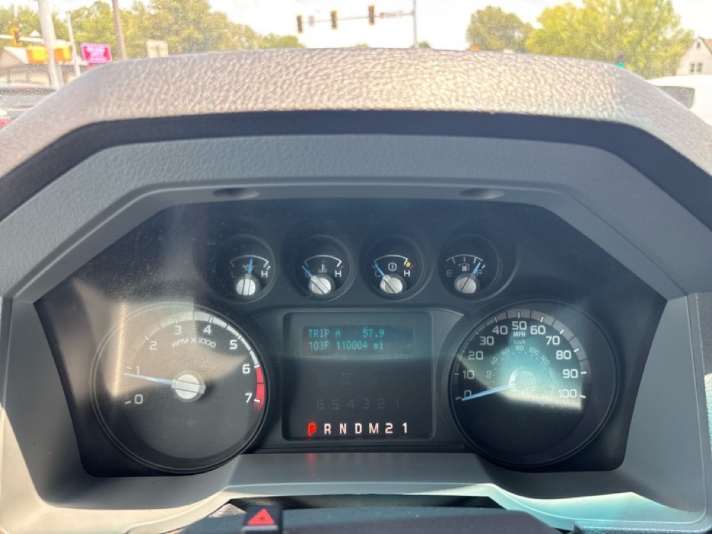 Photo 11 of this FORD F350