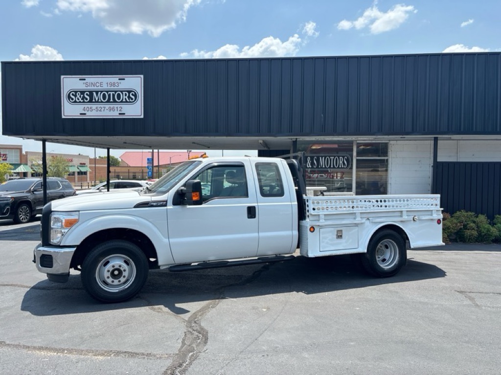 2012 FORD F350