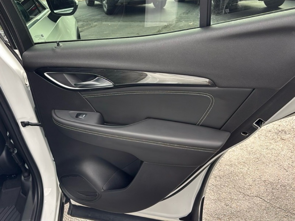 Photo 23 of this BUICK ENVISION