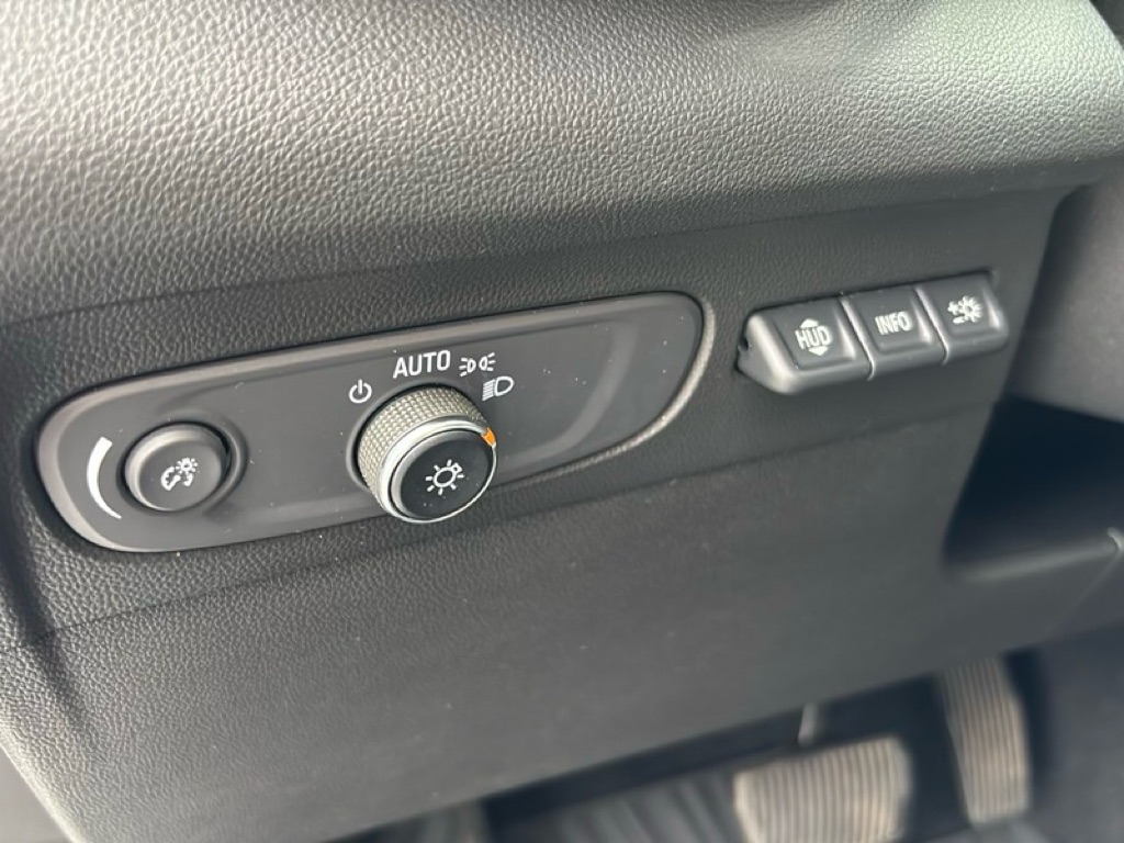 Photo 11 of this BUICK ENVISION