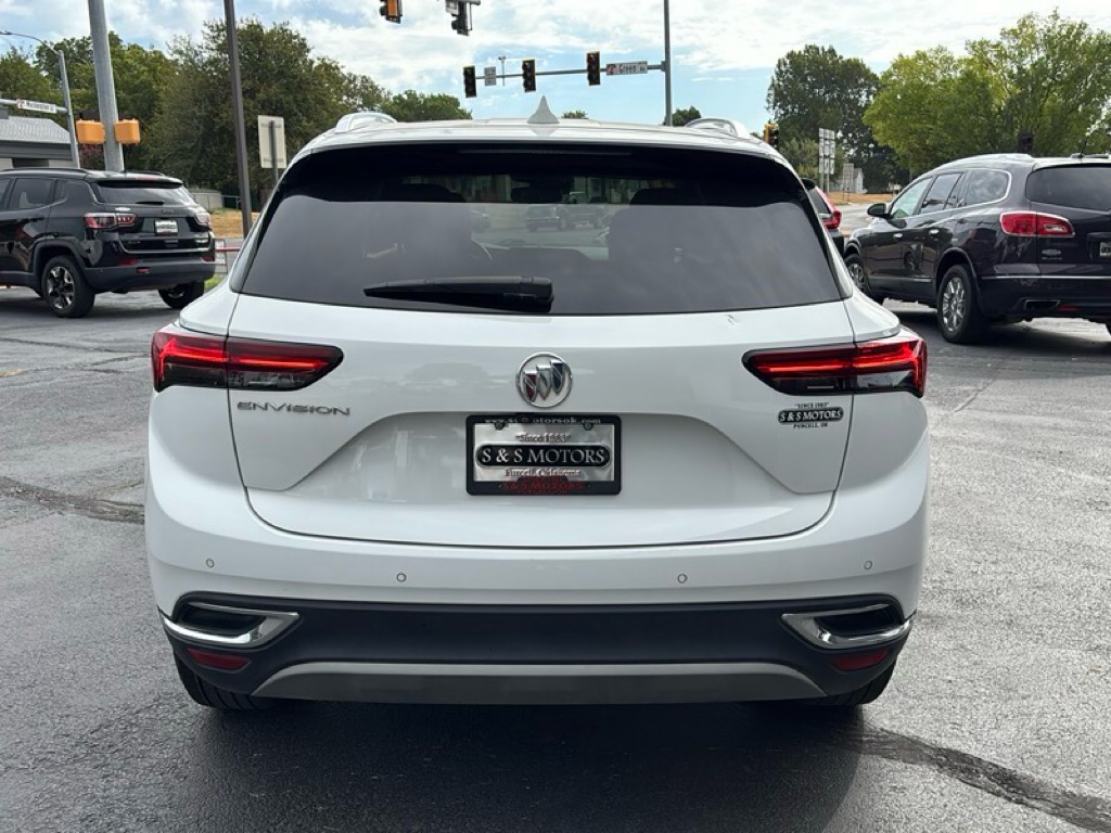 Photo 4 of this BUICK ENVISION