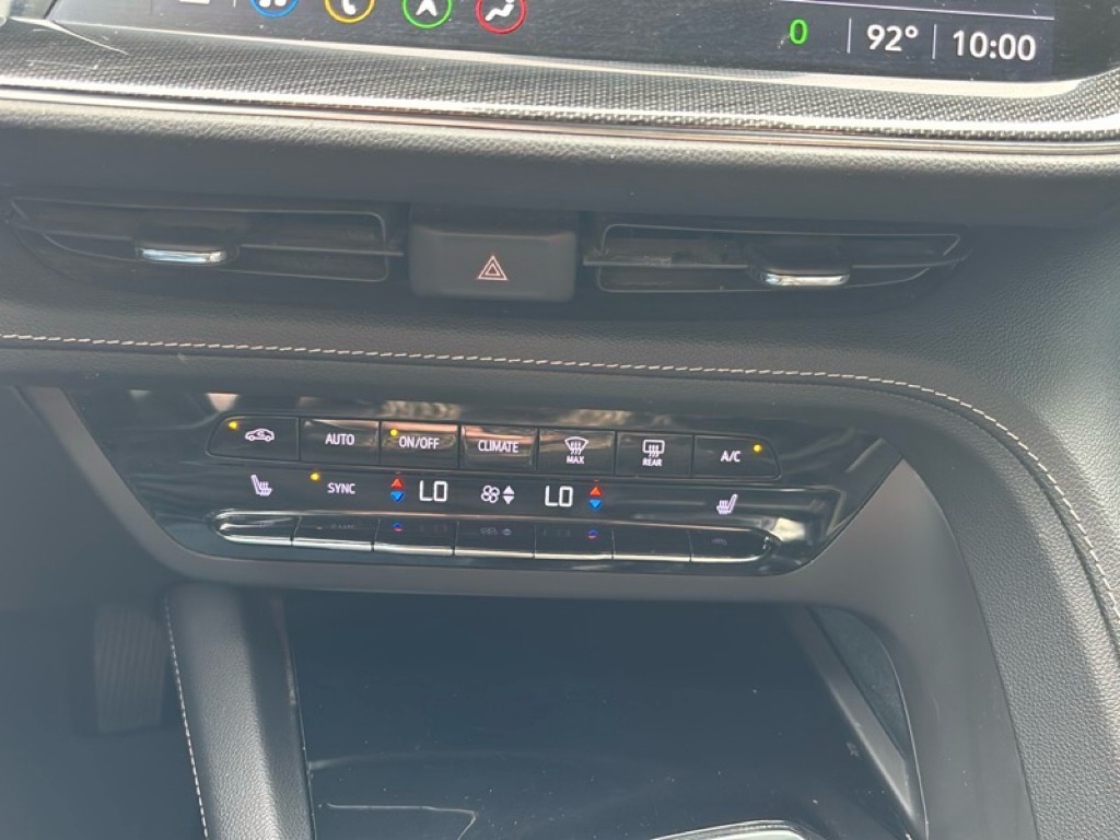 Photo 16 of this BUICK ENVISION