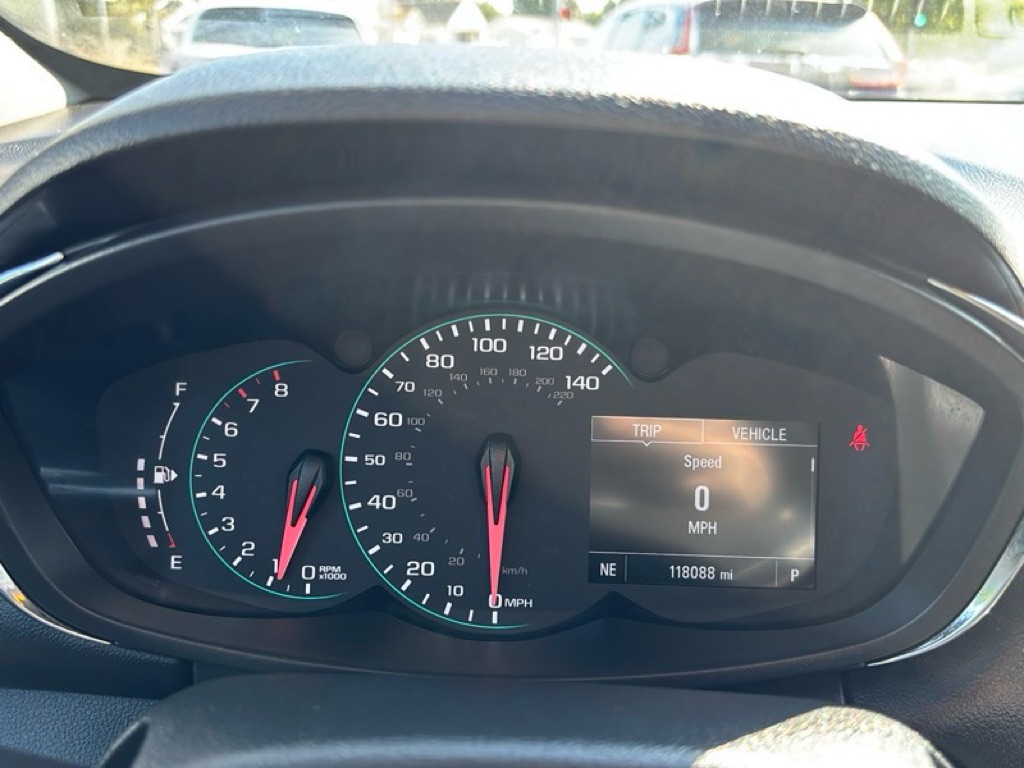 Photo 11 of this CHEVROLET TRAX